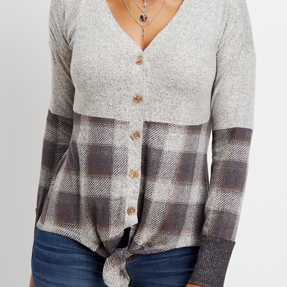 Maurices Lg top. plaid, tie front top